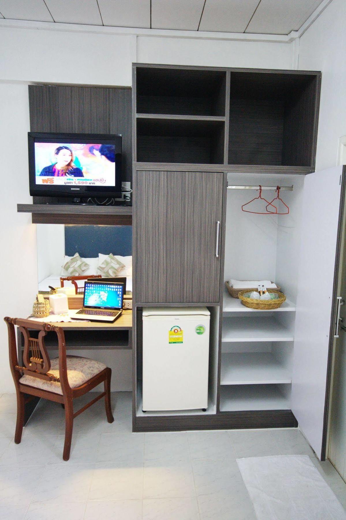 Riski Residence Bangkok-Noi - Wasit Apartment Kültér fotó