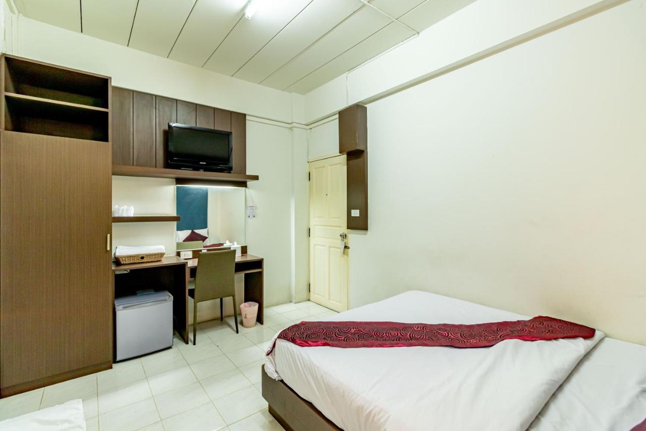 Riski Residence Bangkok-Noi - Wasit Apartment Kültér fotó