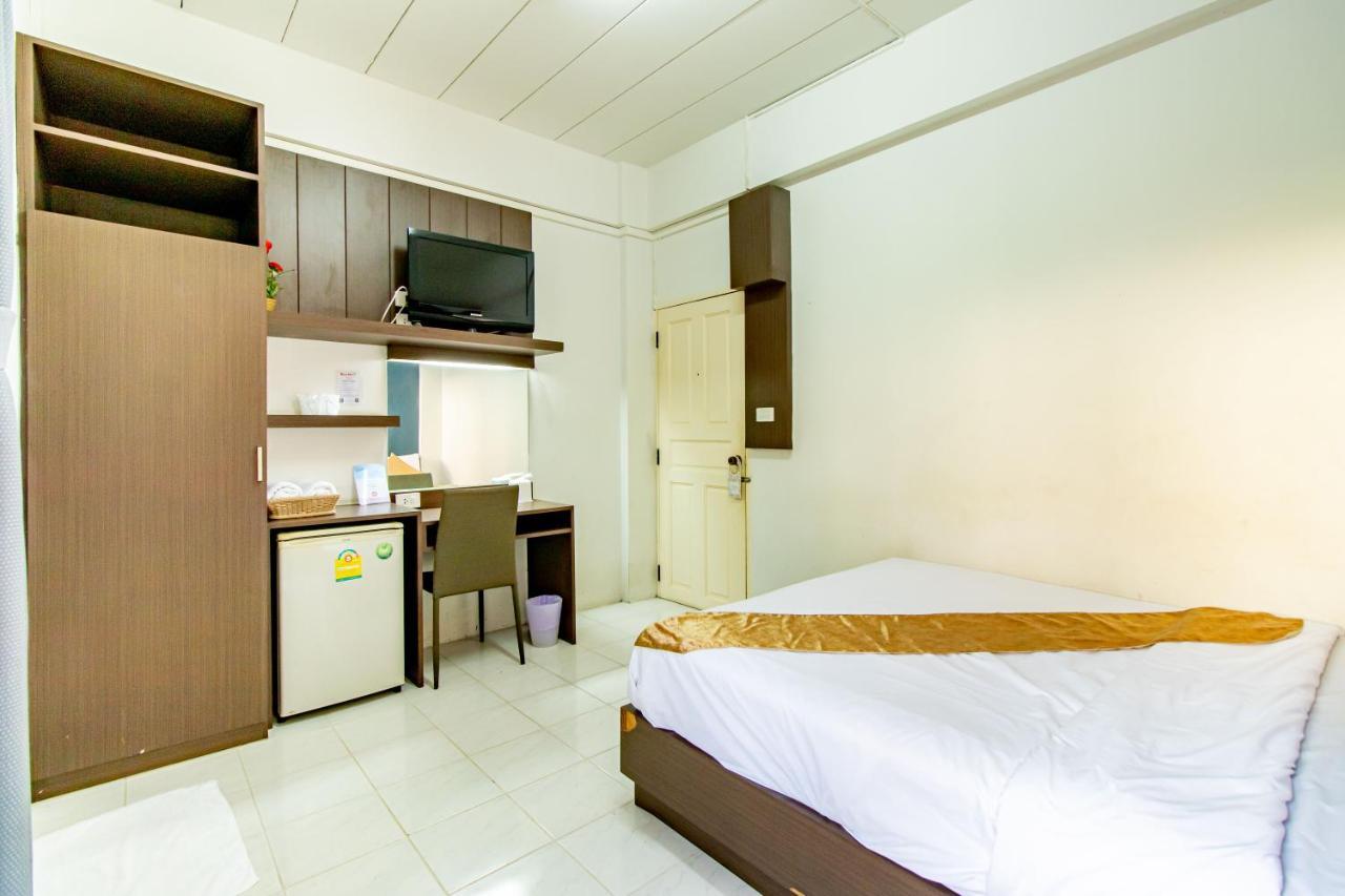 Riski Residence Bangkok-Noi - Wasit Apartment Kültér fotó